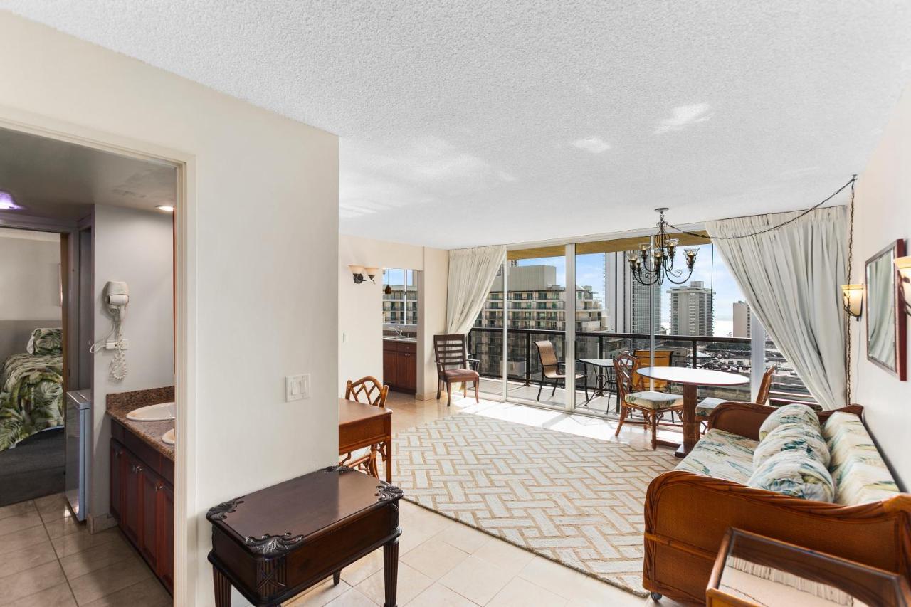 Waikiki Beach Condominiums Χονολουλού Εξωτερικό φωτογραφία